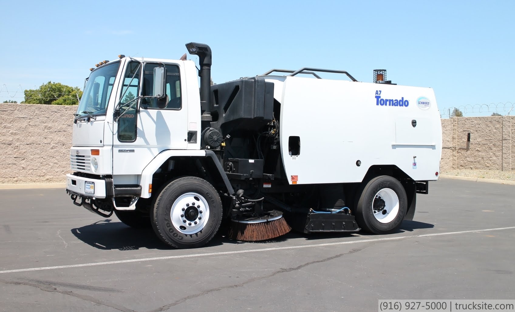 Mobil Sweeper SWEEPER BRUSHES – BIG PARTS LLC